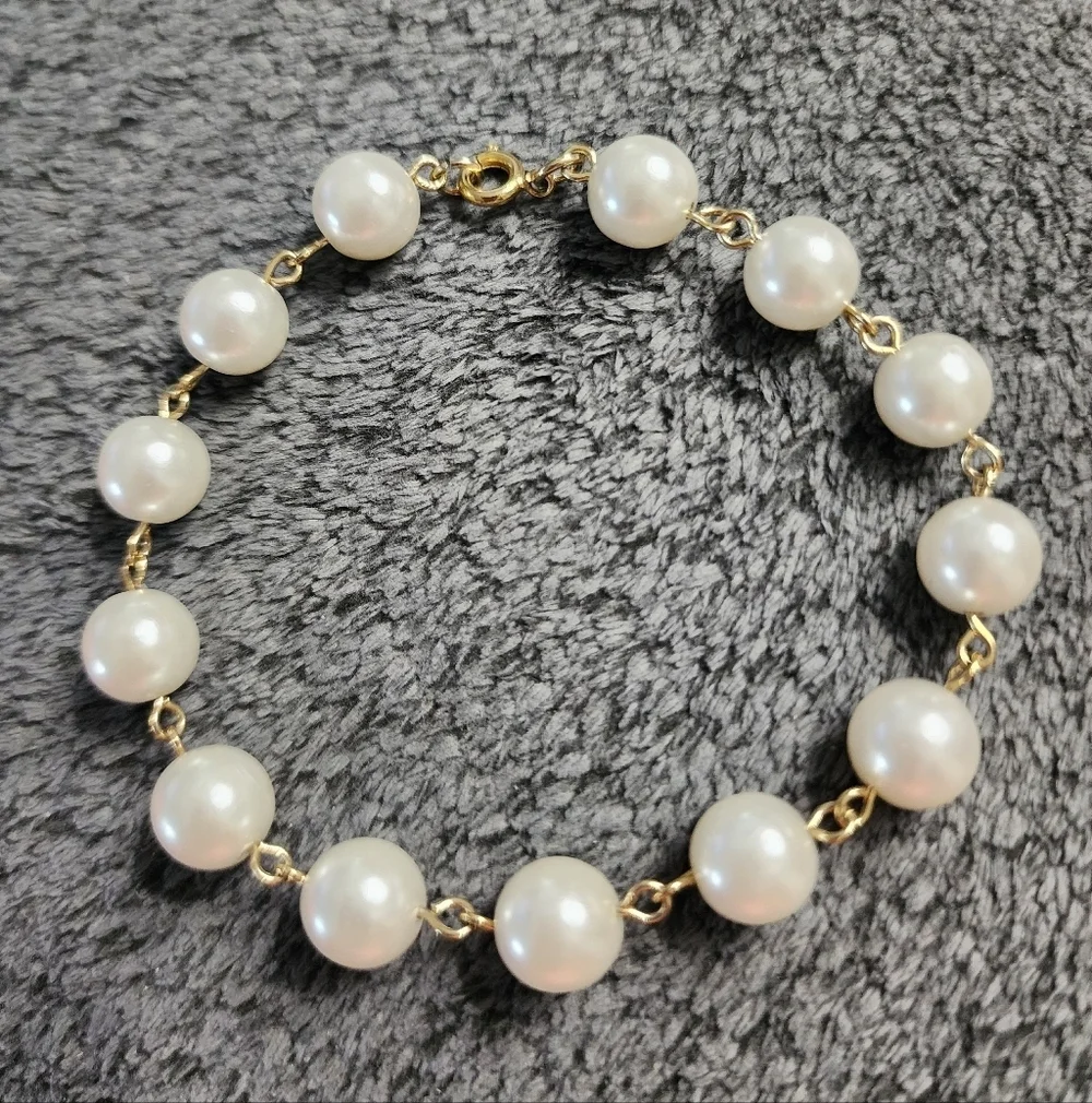 Goldtone White Faux Pearl Bracelet Elegant